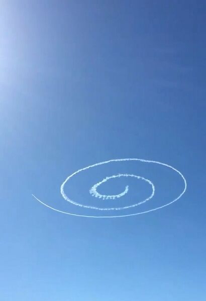 Datei:Chemtrail Spirale 2023.jpg