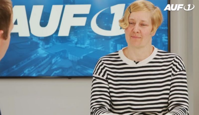 Datei:Viviane Fischer AUF1 2021.jpg